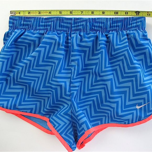 New Nike DriFit Athletic Running Shorts Girls NWOT - Picture 8 of 8